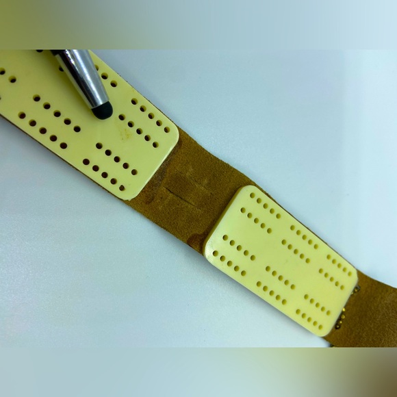 Vintage Cribbage Travel Board Game Keychain NO PEGS Vancouver Canada Souvenir - Picture 4 of 10